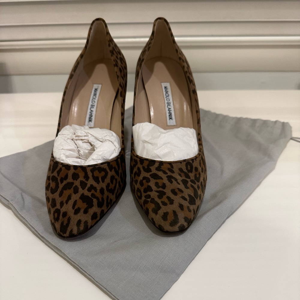 Leopard Manolo Blahnik Pumps